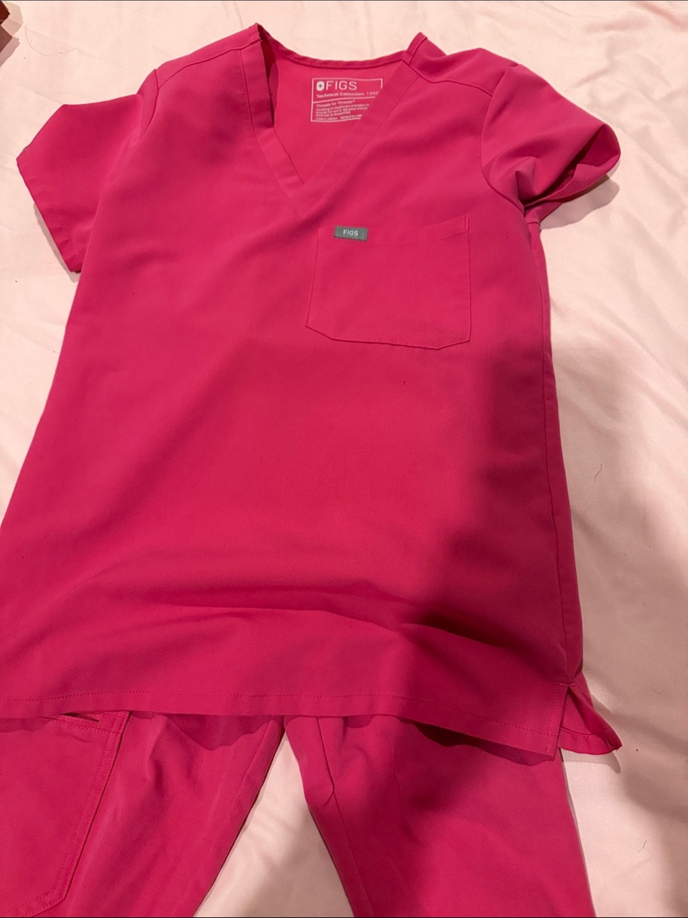 Figs Hot Pink scrub set